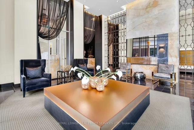 Additional image 15 of 32 Davenport Rd Unit 1405