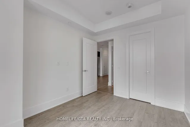 Additional image 16 of 118 Merchants' Wharf Unit 415