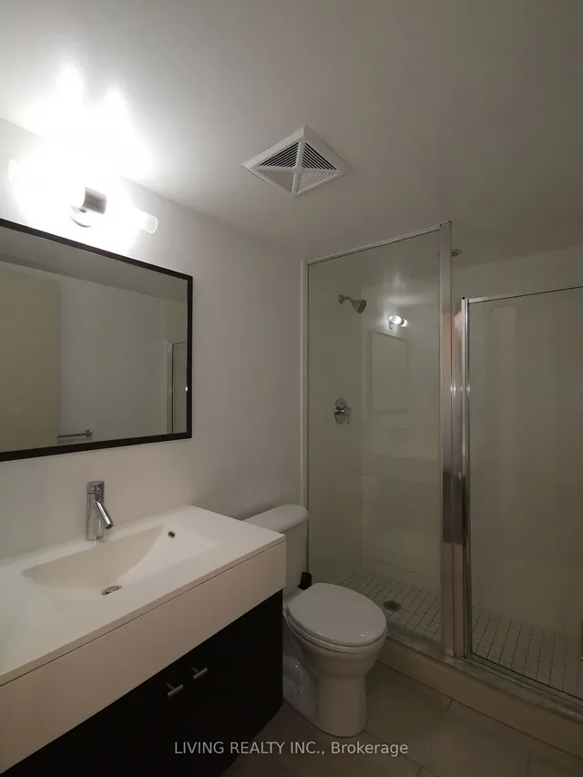 Additional image 10 of 126 Simcoe St Unit 2004