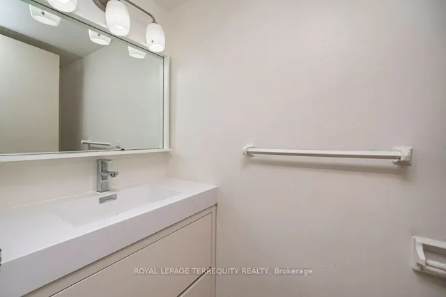 Additional image 15 of 11 Neilson Dr Unit 201