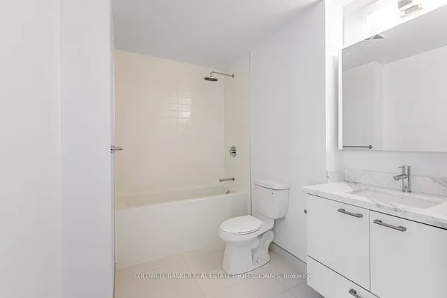 Additional image 16 of 2221 Yonge St Unit 5304
