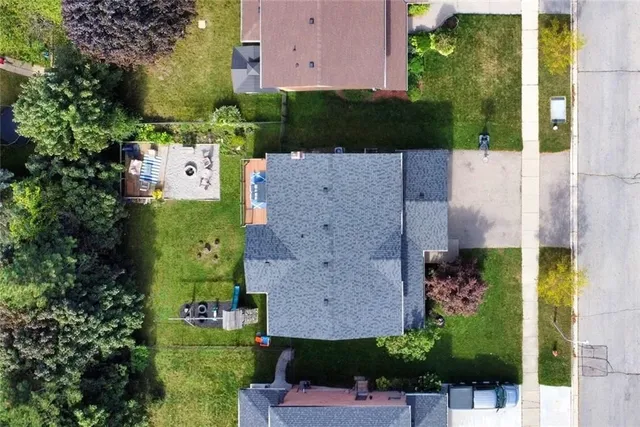 Additional image 47 of 244 MICHENER Cres