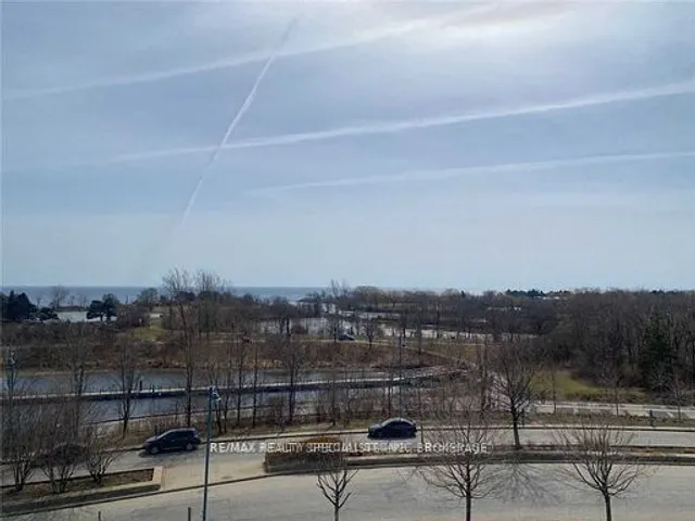 Additional image 10 of 20 SHORE BREEZE Dr Unit 320