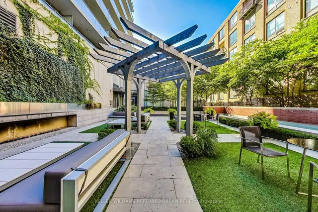 Additional image 7 of 775 King St Unit 426