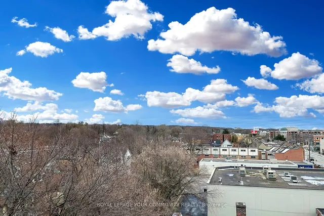 Additional image 25 of 1630 Queen St Unit 502