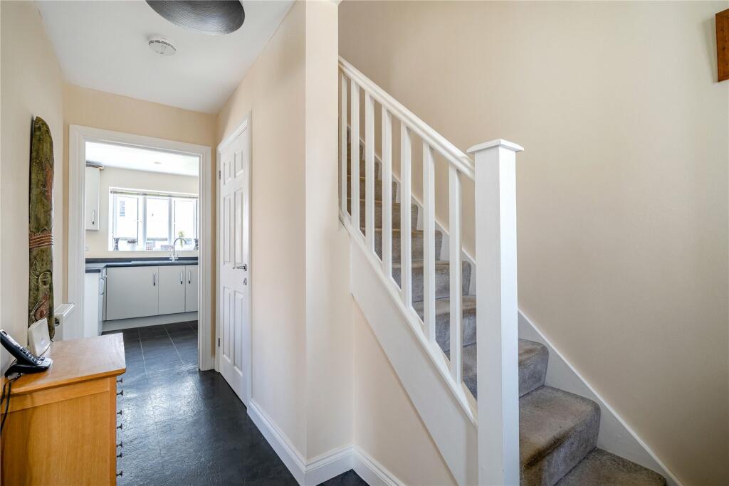 Additional image 7 of Collingham Close, Templecombe, Somerset, BA8