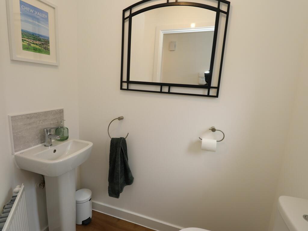 Additional image 11 of Edge of Wells