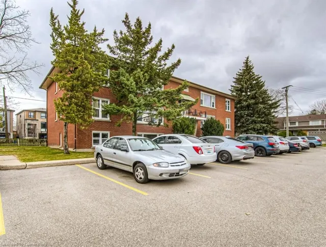 Additional image 30 of 15 Floral Cres