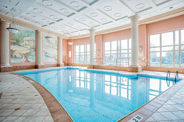 Additional image 36 of 8 Lee Centre Dr Unit Ph208