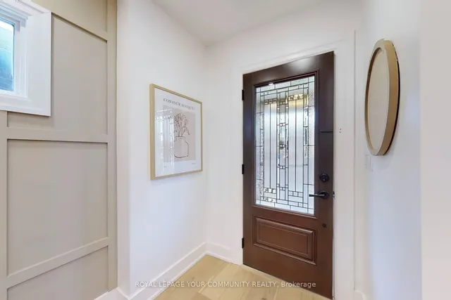 Additional image 16 of 196 Lawrence Ave