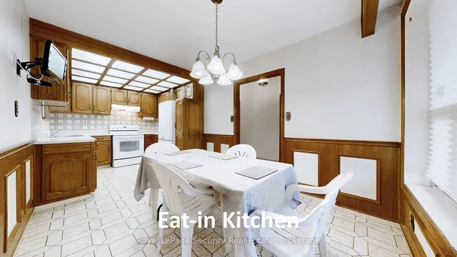 Additional image 12 of 59 Roseglen Cres