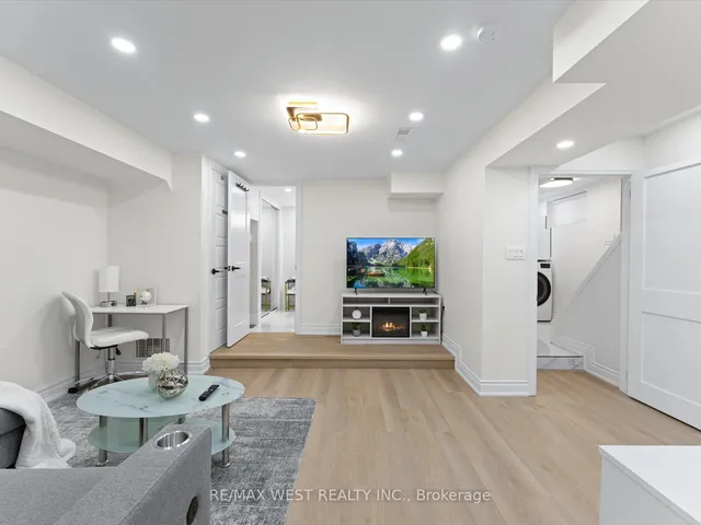 Additional image 10 of 72 Riverview Gdns