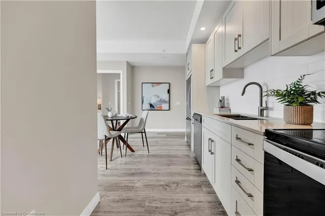 Additional image 6 of 60 Charles St Unit 2805