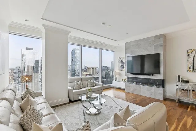 Additional image 21 of 183 Wellington St Unit 3802