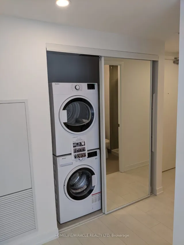 Additional image 6 of 19 Western Battery Rd Unit 2906