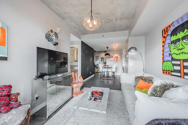 Additional image 5 of 8 Dovercourt Rd Unit 802