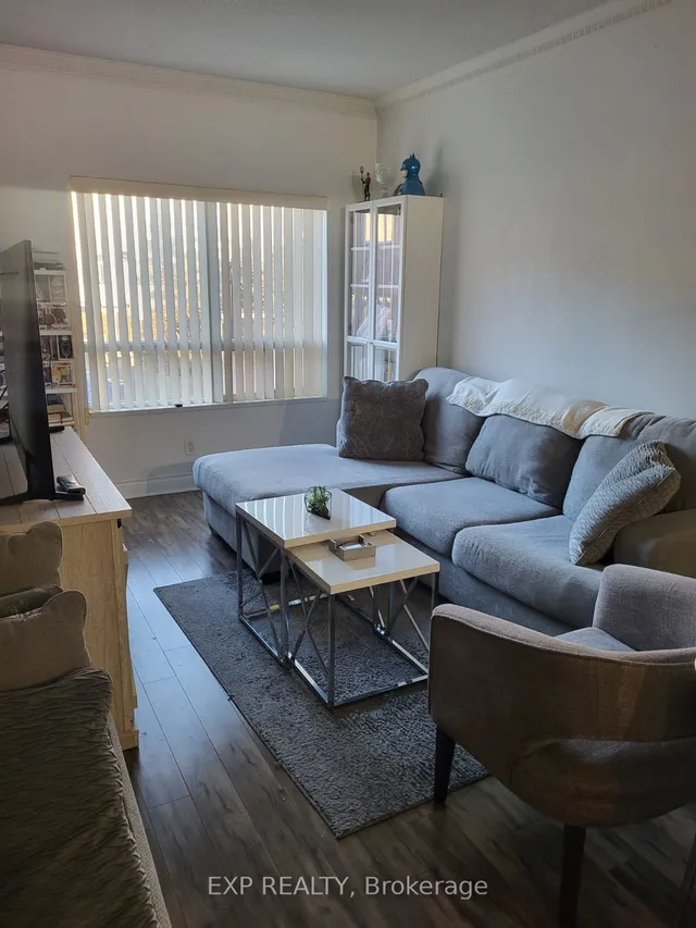 1 Clairtrell Rd Unit 201