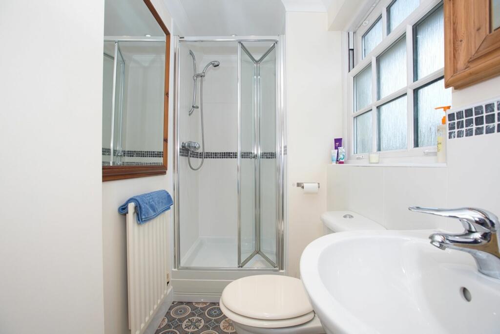 Additional image 17 of Nalder Close, Shepton Mallet, BA4