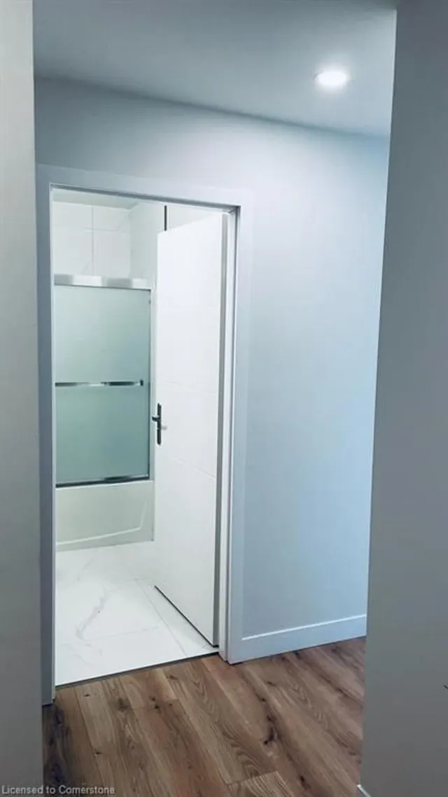 Additional image 24 of 60 Frederick St Unit 2002