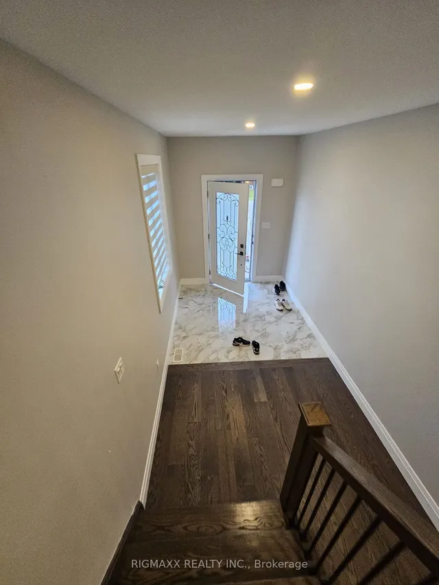 Additional image 12 of 23 Forfar Ave