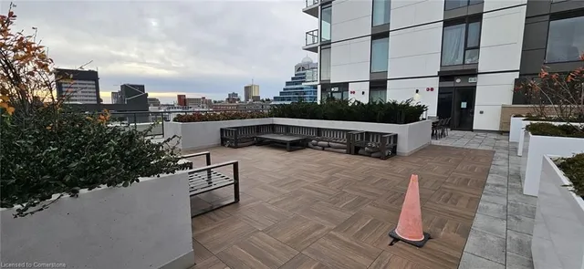 Additional image 3 of 55 Duke St Unit 409