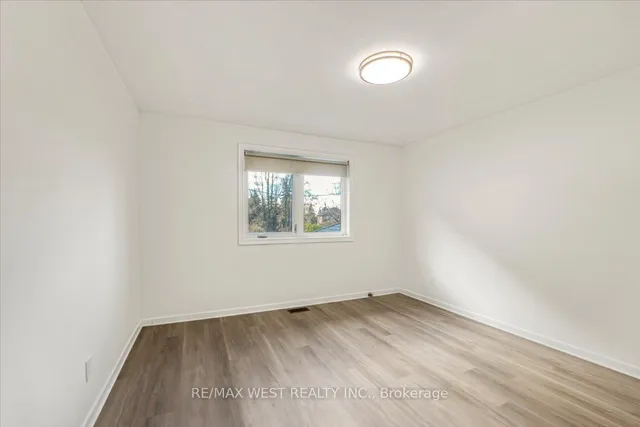 Additional image 11 of 22 Goldcrest Blvd