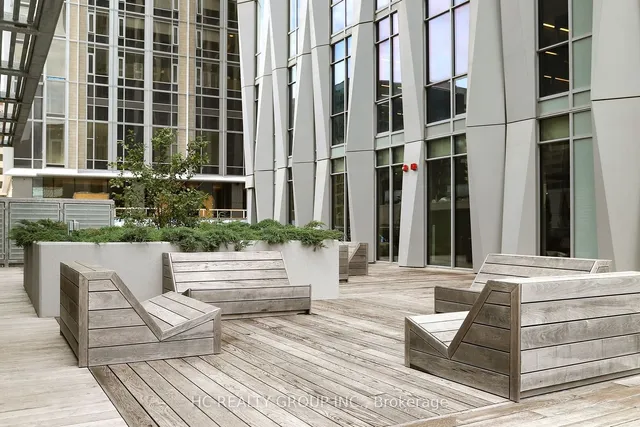 Additional image 17 of 1 Yorkville Ave Unit 2902