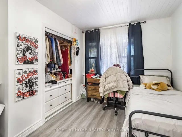 Additional image 23 of 75 Seventeenth St