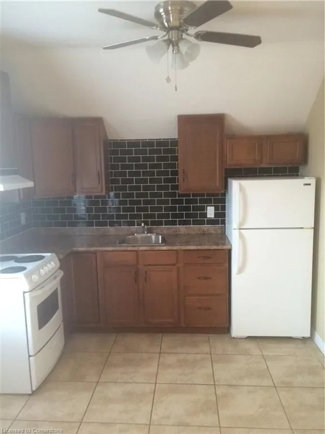 Additional image 33 of 203 Breithaupt St