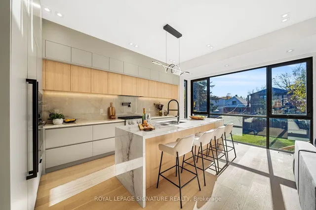 Additional image 9 of 551 Broadway Ave