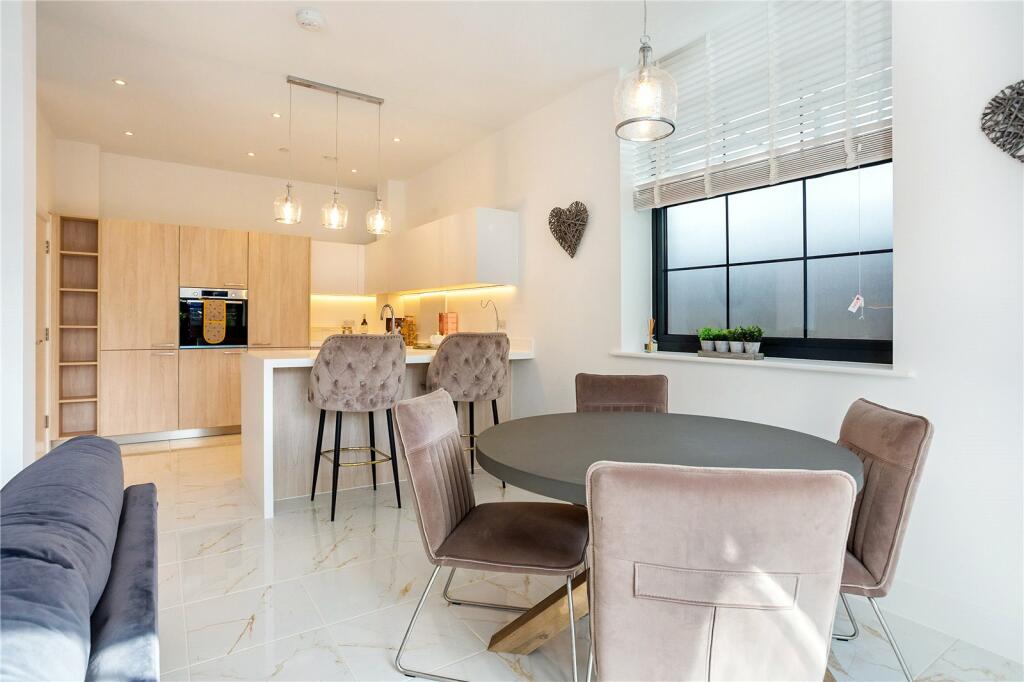 Additional image 2 of 10 Clarks Mill, Stallard Street, Trowbridge, BA14