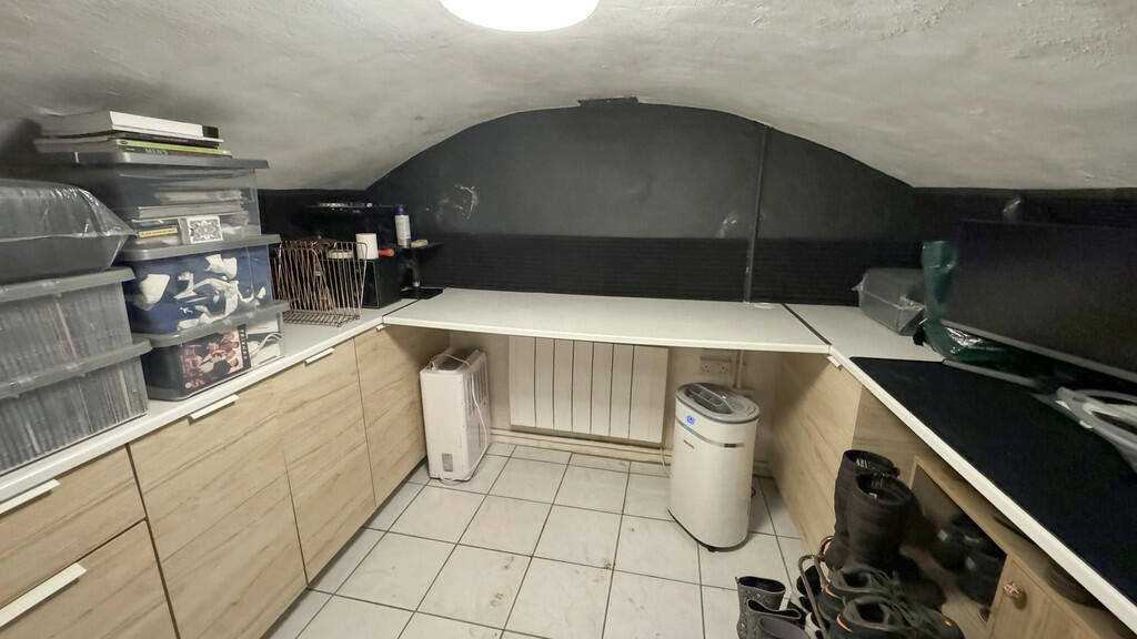 Additional image 12 of The Close, Warminster