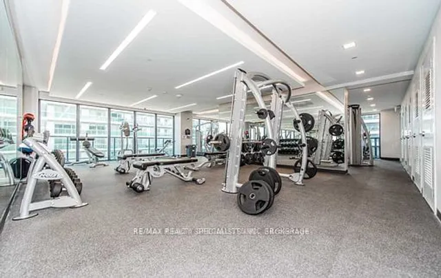 Additional image 16 of 20 SHORE BREEZE Dr Unit 320