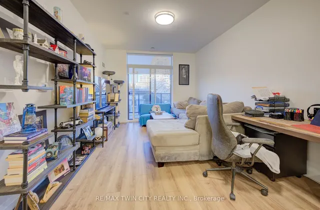 Additional image 7 of 399 Queen St Unit 314