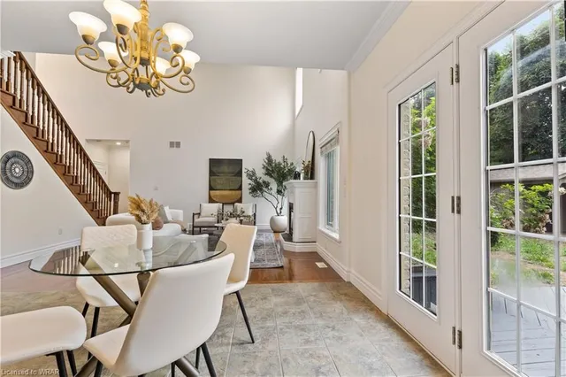 Additional image 16 of 413 Falconridge Dr