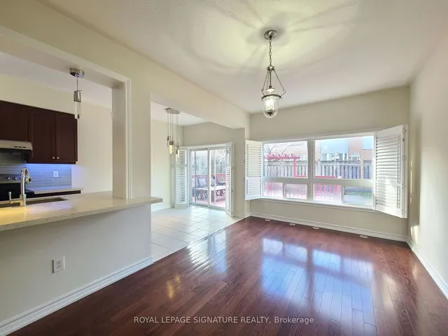 Additional image 4 of 54 Wyper Sq