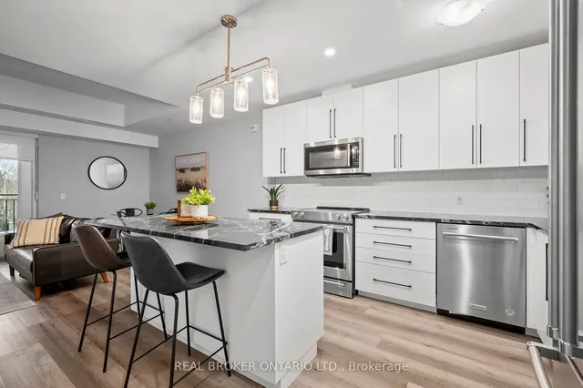 Additional image 4 of 51 David St Unit 207