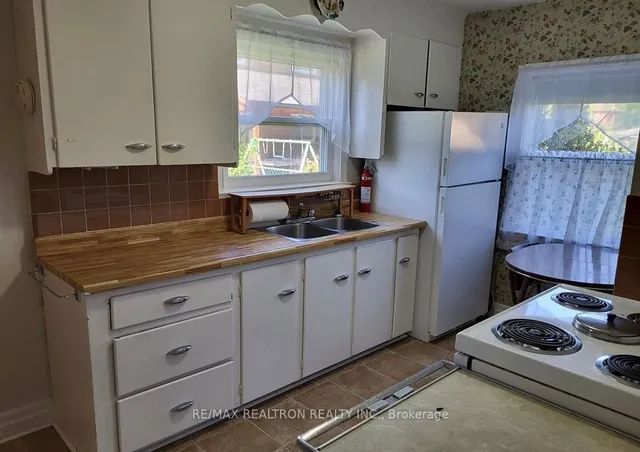 Additional image 7 of 52 Patrick Blvd