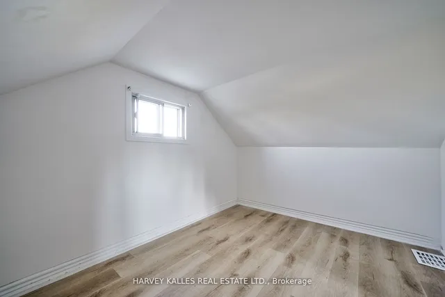 Additional image 27 of 309 Birchmount Rd