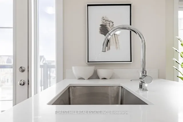 Additional image 16 of 2355 Sheppard Ave Unit 242