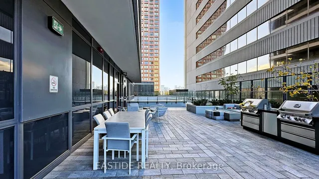 Additional image 35 of 395 Bloor St Unit 4206