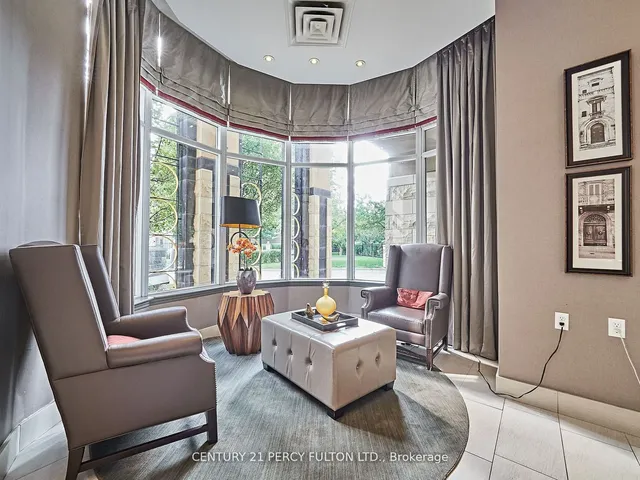 Additional image 4 of 18 kenaston Gdns Unit 906