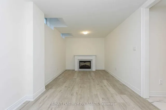 Additional image 17 of 2577 Islington Ave