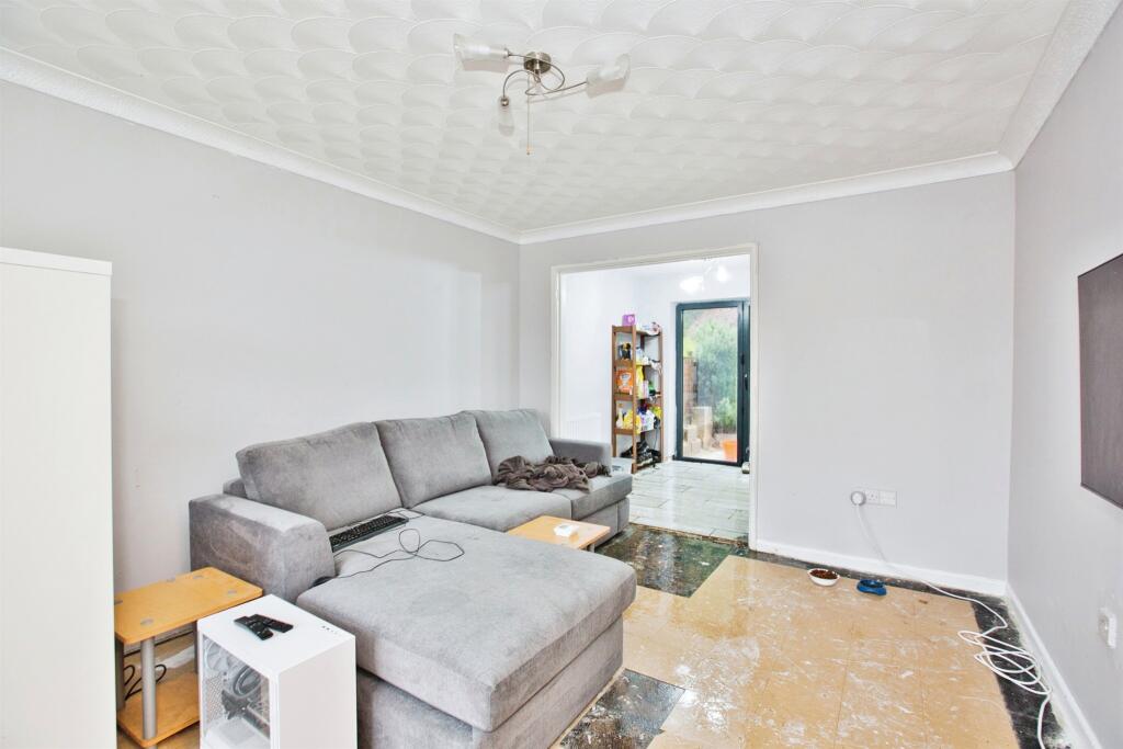 Additional image 16 of Plantagenet Chase, Yeovil