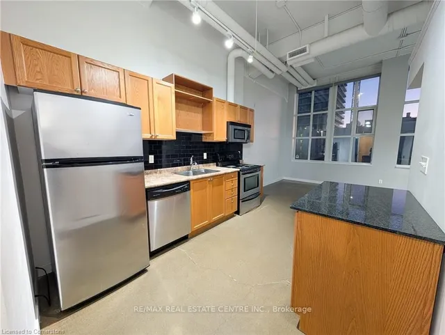 Additional image 20 of 404 King St Unit 316