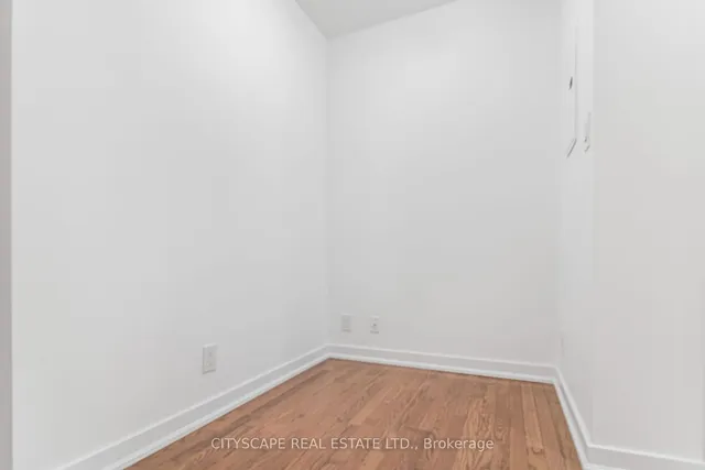 Additional image 17 of 12 york St Unit 3910