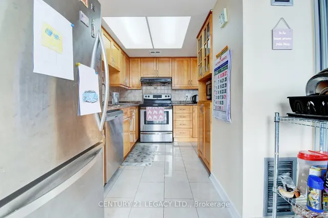 Additional image 20 of 10 Markbrook Lane Unit 1410