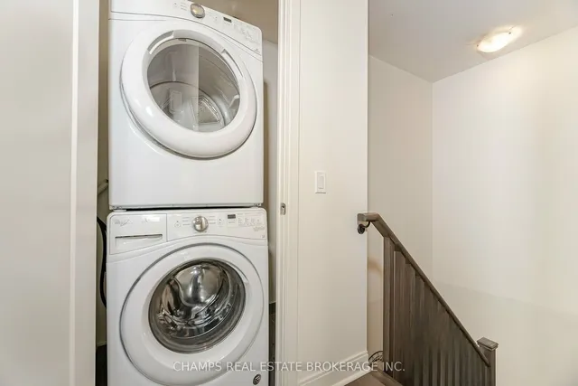 Additional image 10 of 825 Church St Unit 105