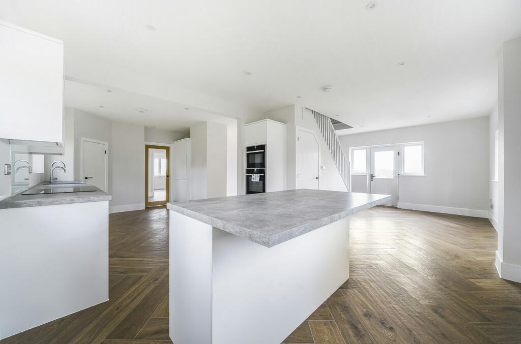 Additional image 5 of Plackett Lane, West Coker Road, Yeovil, Somerset, BA20