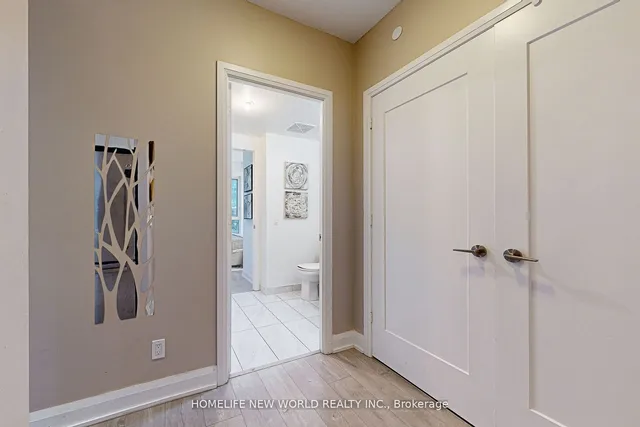 Additional image 19 of 110 Marine Parade Dr Unit 401